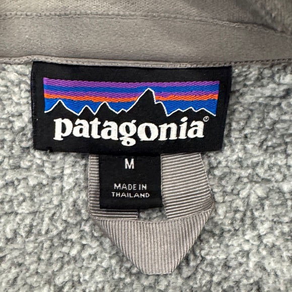 Patagonia Women's Gray Quarter-Zip Sweater - Picture 5 of 5